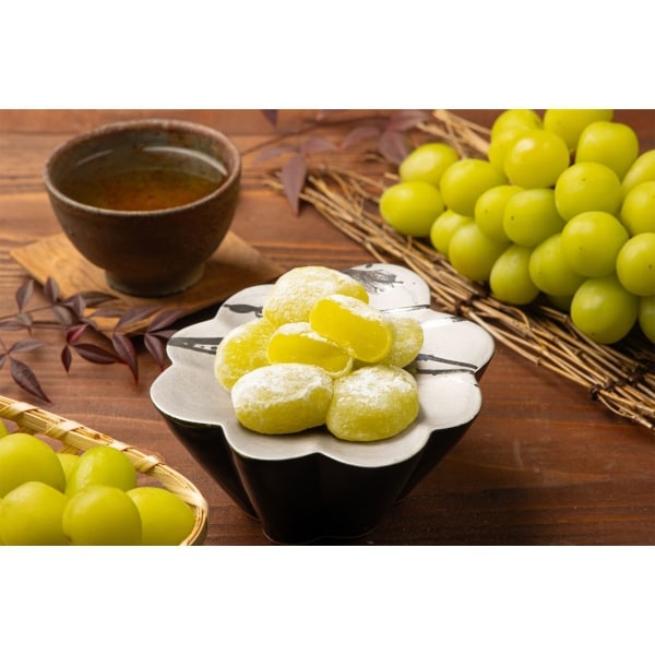 Seiki Shine Muscat Mochi – 130g Stand Pack (Individually Wrapped)