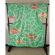 Vintage Green Kimono with Crane and Leaf Motif, For Height 156-166cm (maximum height for those who don't require an ohashori)