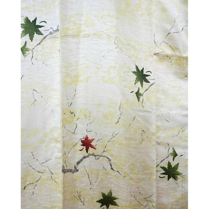 Vintage Cream Kimono with Leaf Motif, For Height 158-168cm (maximum height for those who don't require an ohashori)