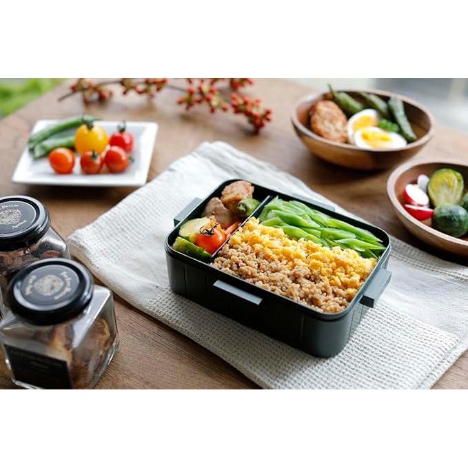 Skater Bento Box 650ml – My Neighbor Totoro (4-Point Lock, Antibacterial, Made in Japan)