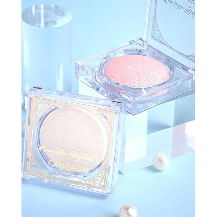 CANMAKE Moon Glow Highlighter – Baked Powder Highlighter, 3.7 g