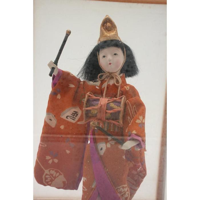 VINTAGE- LUXURY Nihon Ningyou Japanese Traditional Doll in Wooden Glass Display Case