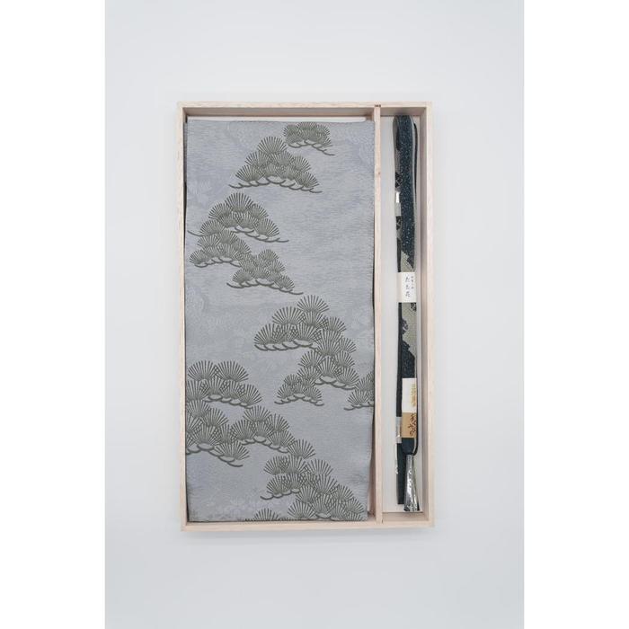 Vintage Japanese Silk Obiage Set with Cord – Silver Pine Pattern in Wooden Box
