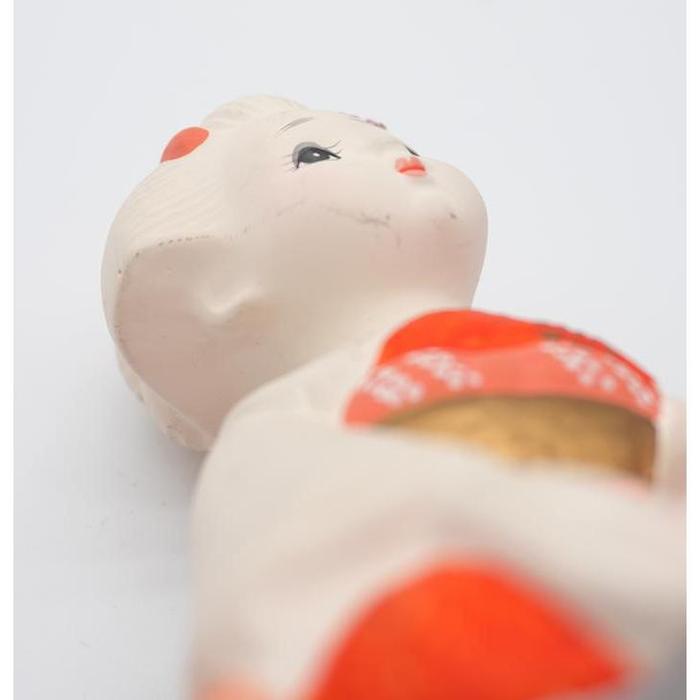 VINTAGE - Japanese Nihon Ningyo – Seated Kyoto Maiko Figurine in Vermilion Kimono