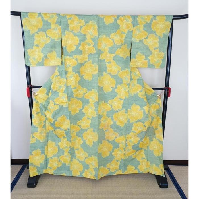 Vintage Blue-green Yukata with Yellow Floral Pattern, For Height 165–175 cm (maximum height for those who don't require an ohashori)