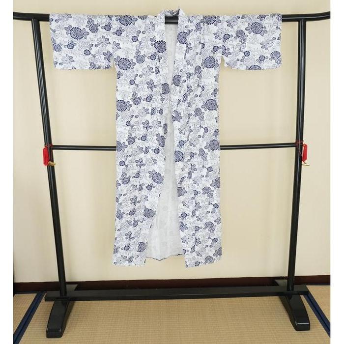 Vintage Women’s Nemaki – Traditional Kanji Print Robe with Belt