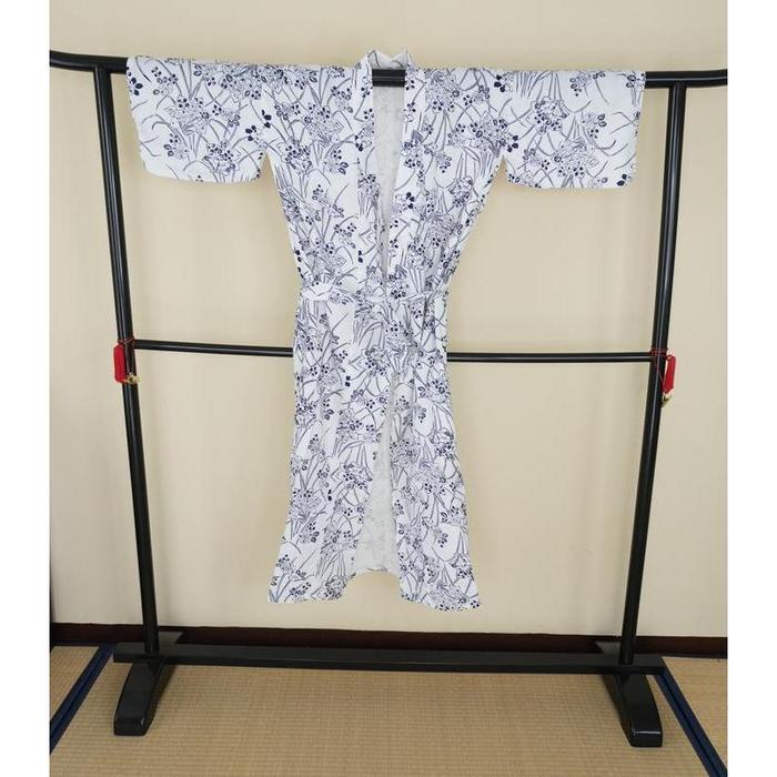 Vintage Women’s Nemaki – Blue Floral Pattern Robe with Belt