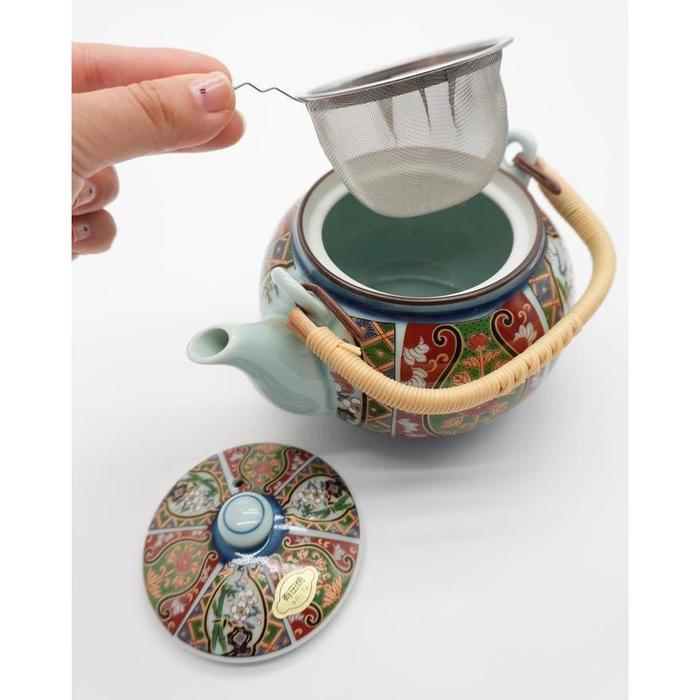 Vintage Japanese Arita-yaki Porcelain Teapot with Strainer – Floral Pattern