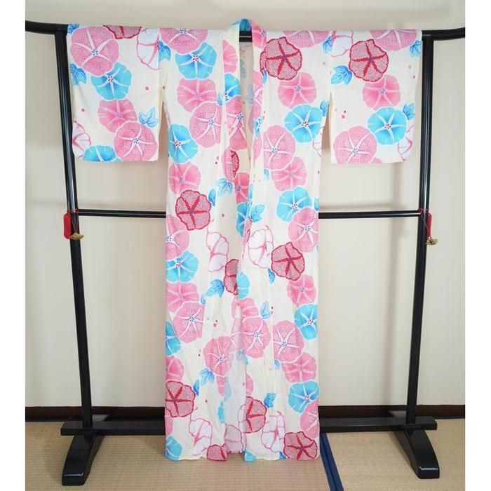 VINTAGE Cream Yukata with Pink and Blue Morning Glory Pattern, For Height 163-173cm (maximum height for those who don't require an ohashori)