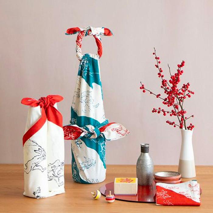 MUSUBI Choju Jinbutsu Giga Furoshiki – Organic Cotton Wrapping Cloth, 68 cm